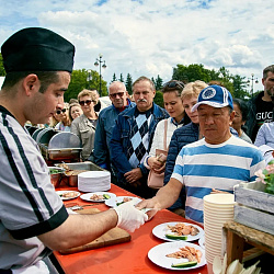 «День Рыбака» в Санкт-Петербурге собрал более 40 000 человек