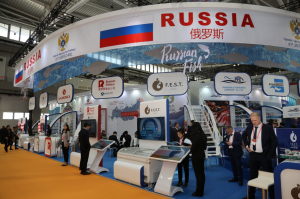В Циндао рады российским рыбакам